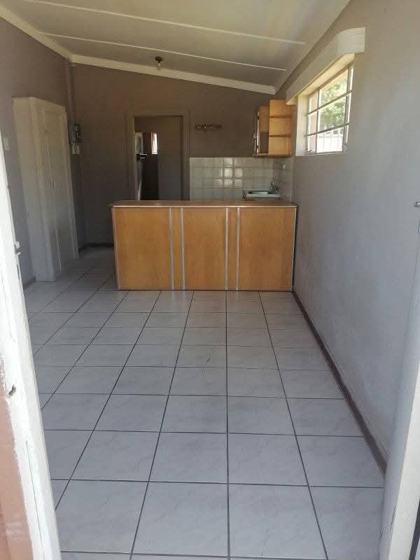 To Let 1 Bedroom Property for Rent in Top Town Eastern Cape